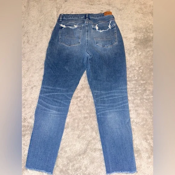 American Eagle Curvy Hi-Rise Jegging - Picture 2 of 4